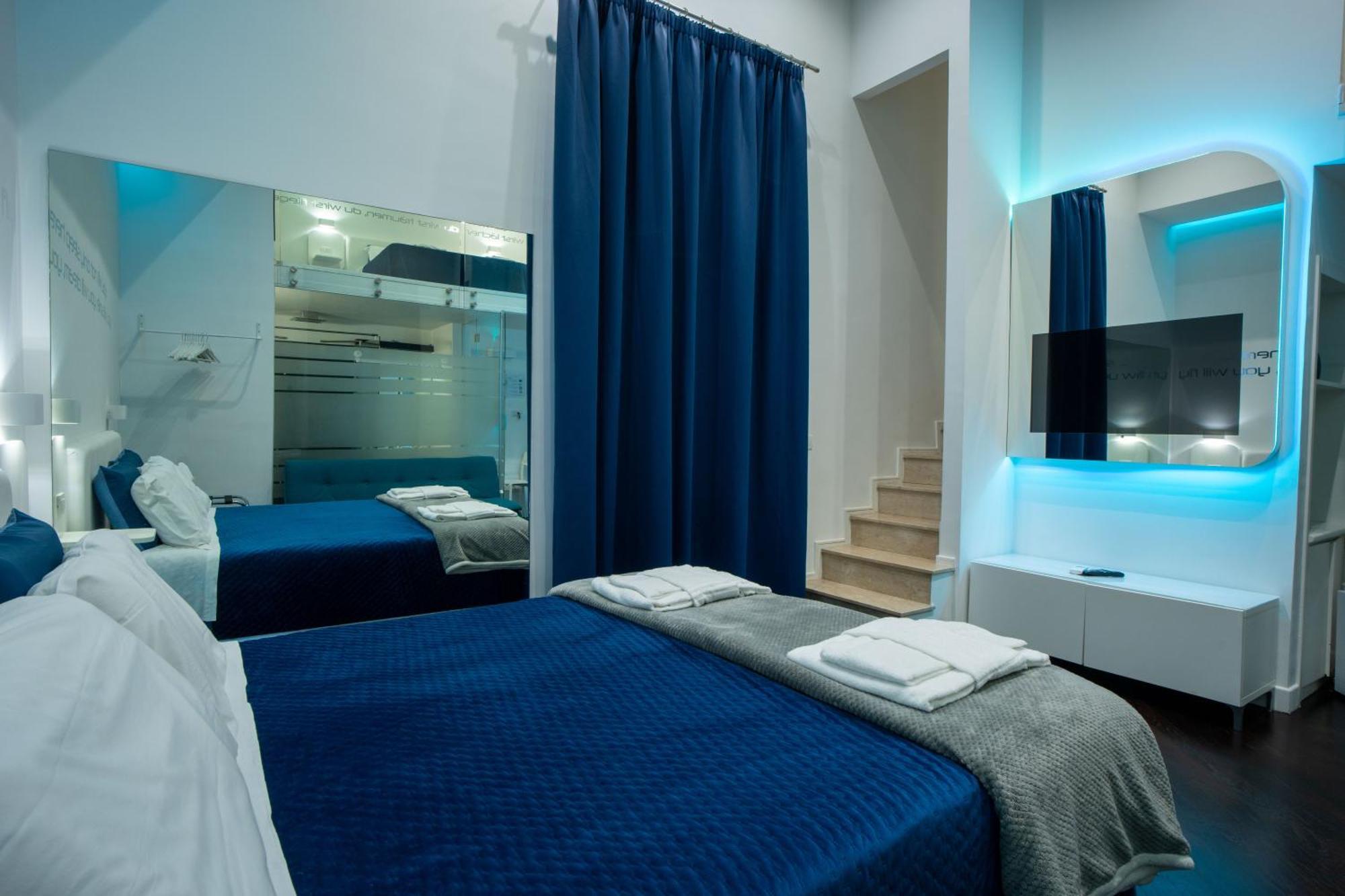 ナポリ Skyhouse Duomo Bed & Breakfast エクステリア 写真
