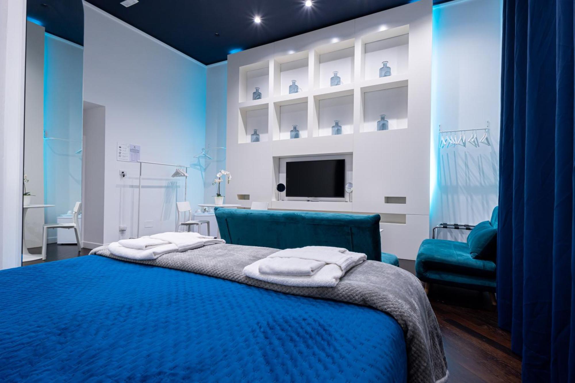 ナポリ Skyhouse Duomo Bed & Breakfast エクステリア 写真