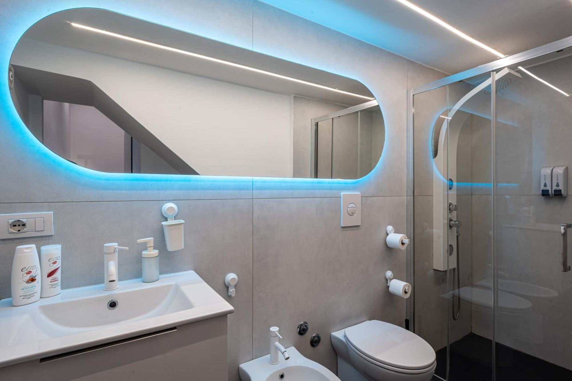 ナポリ Skyhouse Duomo Bed & Breakfast エクステリア 写真